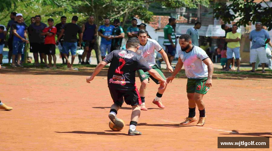 走进金狮贵宾会宾至如归显网址js